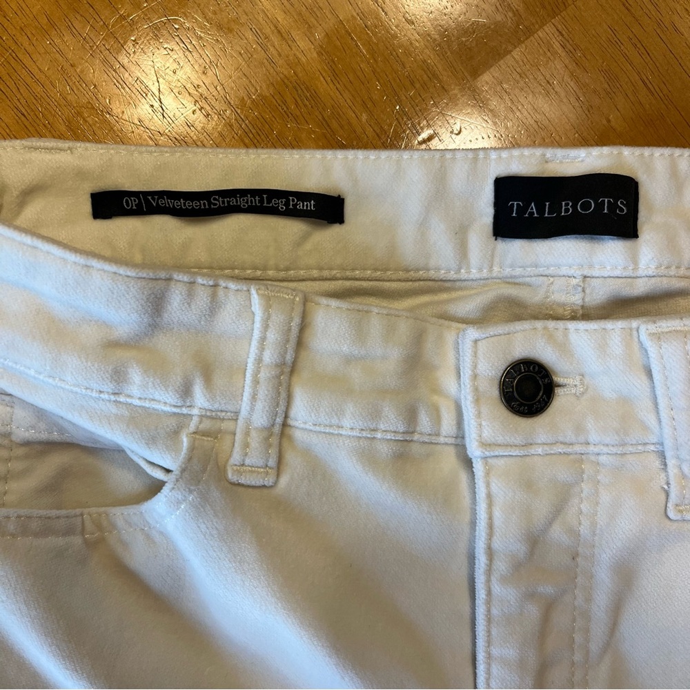 Talbots Velveteen Women's Cream Straight Leg Jeans - Size 0P - Picture 3 of 4